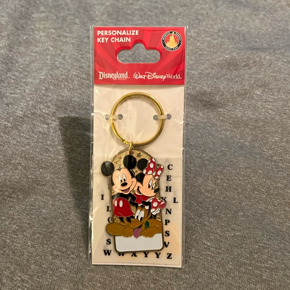 Disney park’s custom keychain